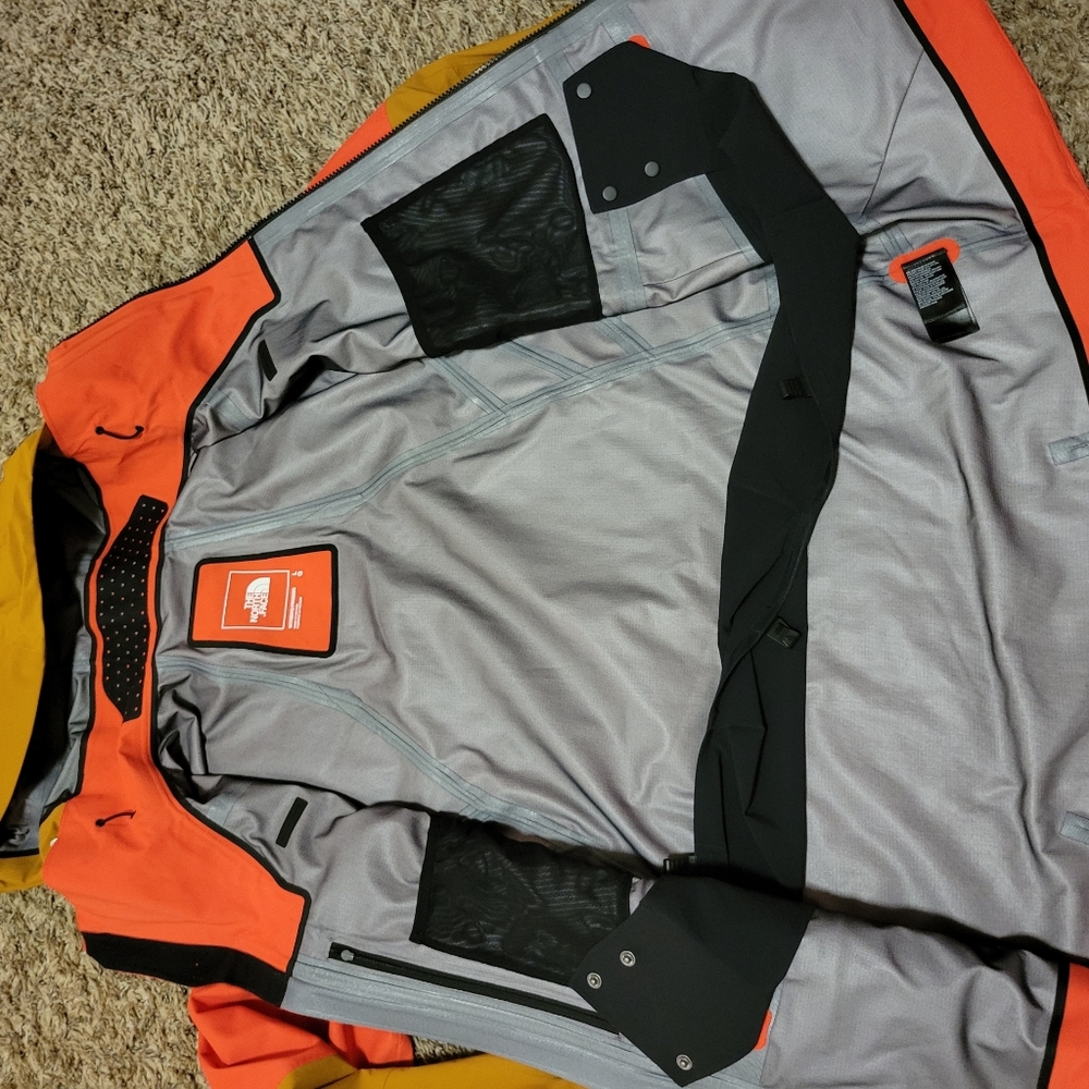 Jacket - Picture 3 of 8